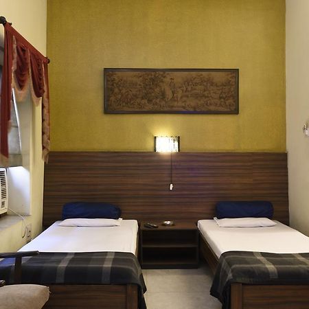 Hotel Esplanade Chambers Kolkata Ngoại thất bức ảnh